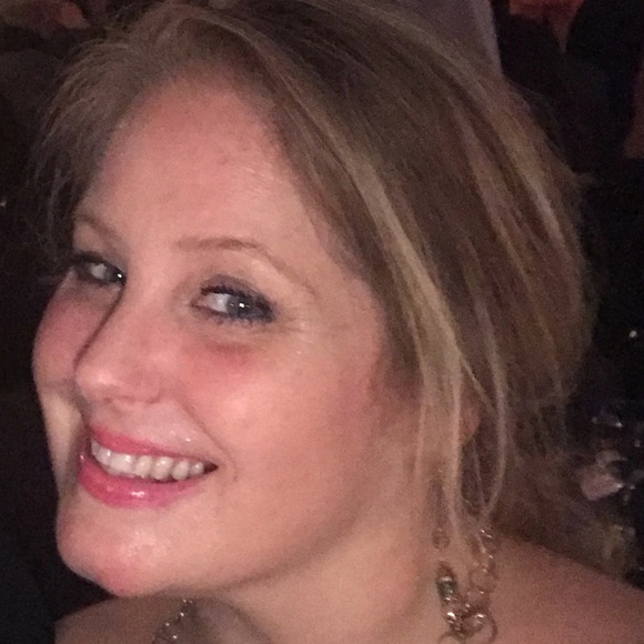 Meet your Posher, Kelly - Picture 1 of 1